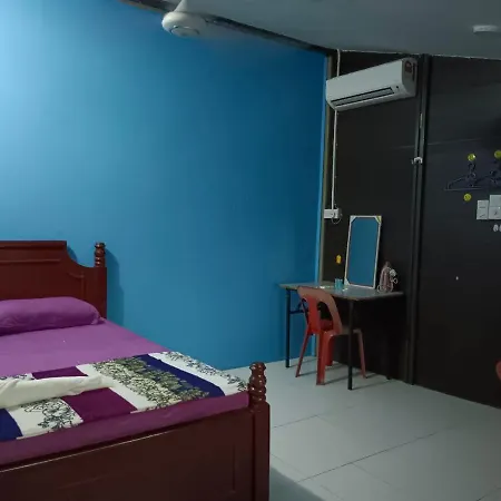 Homestay Koperasi Surau Alfalah Semporna Exterior photo