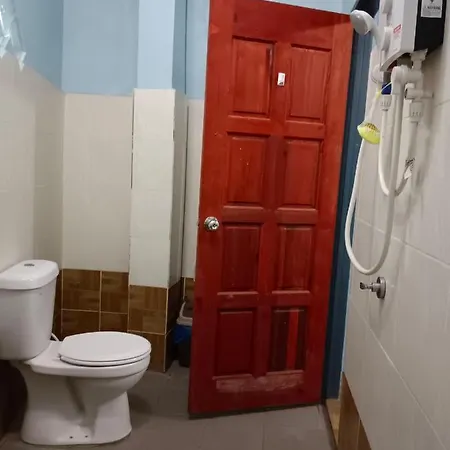 Homestay Koperasi Surau Alfalah Semporna Exterior photo