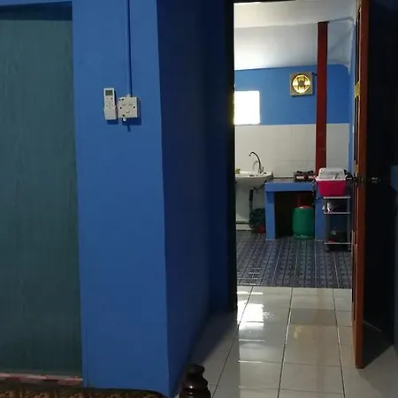 Homestay Koperasi Surau Alfalah Semporna Exterior photo