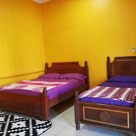Homestay Koperasi Surau Alfalah Semporna Exterior photo
