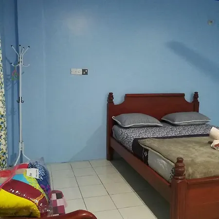Homestay Koperasi Surau Alfalah Semporna Exterior photo