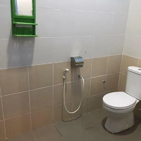 Homestay Koperasi Surau Alfalah Semporna Exterior photo