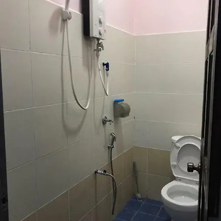 Homestay Koperasi Surau Alfalah Semporna Exterior photo