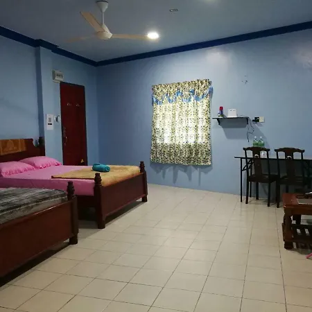 Homestay Koperasi Surau Alfalah Semporna Exterior photo