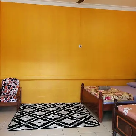 Homestay Koperasi Surau Alfalah Semporna Exterior photo