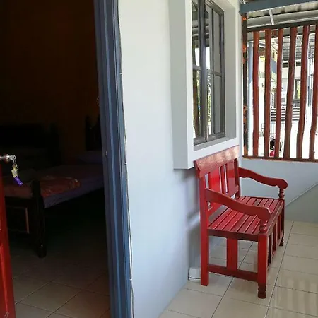 Homestay Koperasi Surau Alfalah Semporna Exterior photo
