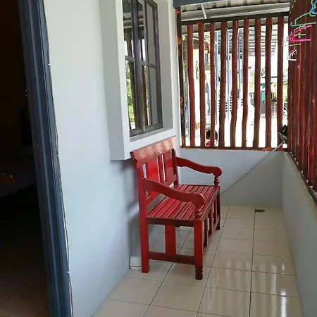 Homestay Koperasi Surau Alfalah Semporna Exterior photo
