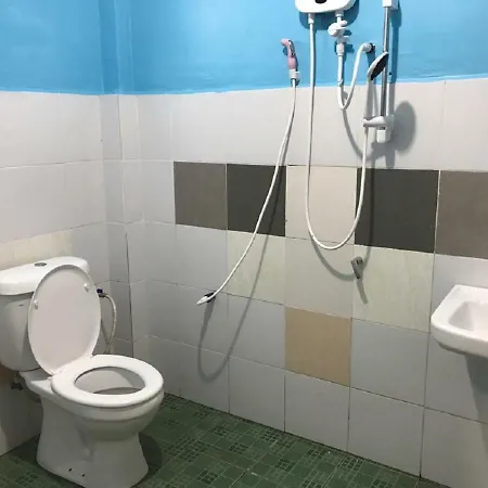 Homestay Koperasi Surau Alfalah Semporna Exterior photo
