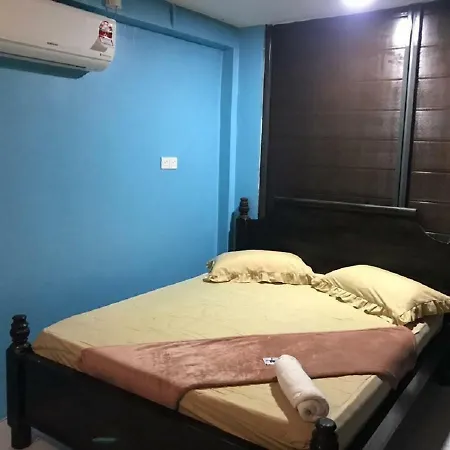 Homestay Koperasi Surau Alfalah Semporna Exterior photo