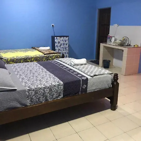 Homestay Koperasi Surau Alfalah Semporna Exterior photo